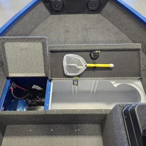 Slide: The Image of Lund 1650 Angler SS 2024 - 6