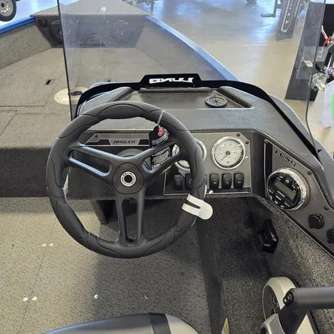 Slide: The Image of Lund 1650 Angler SS 2024 - 7