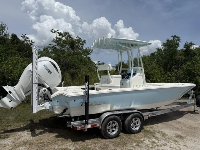 Slide: The Image of Pathfinder 2500 Hybrid 2025 - 3