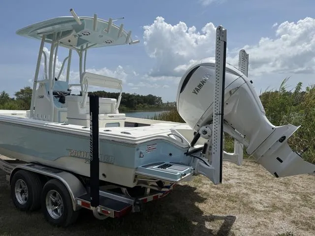 Slide: The Image of Pathfinder 2500 Hybrid 2025 - 7