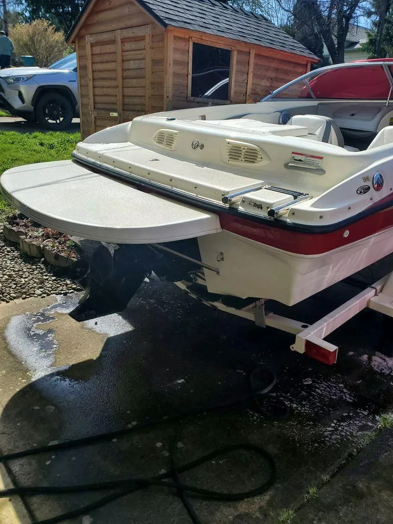 Slide: The Image of Bayliner 185 Bowrider 2008 - 11