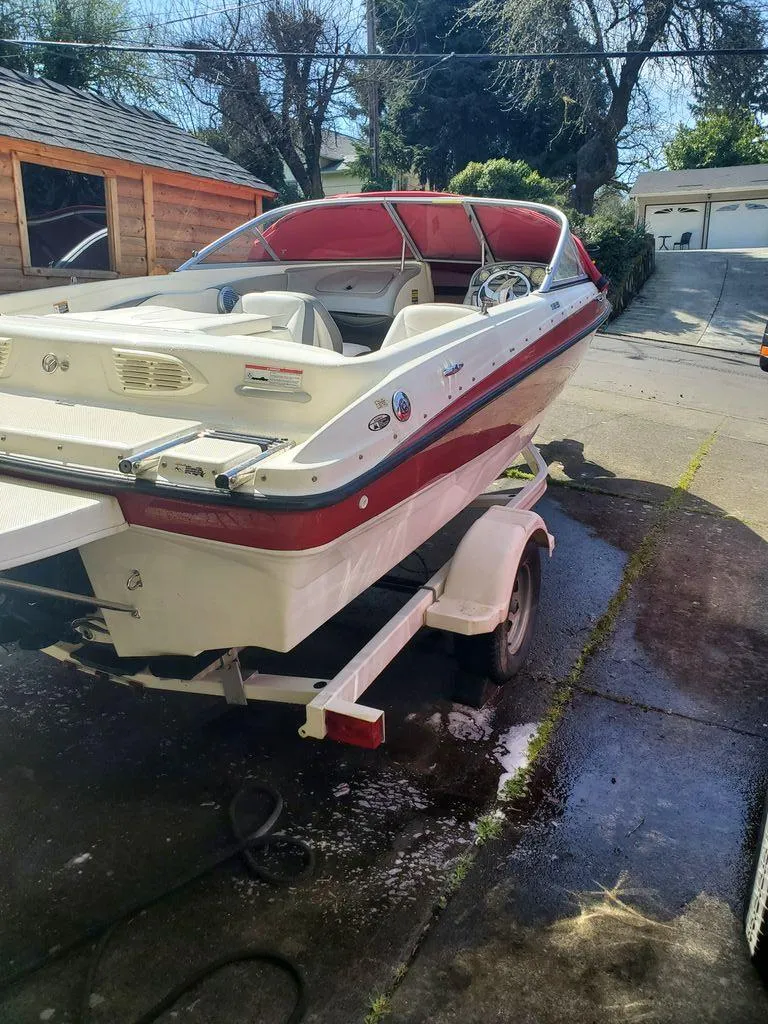 Slide: The Image of Bayliner 185 Bowrider 2008 - 12