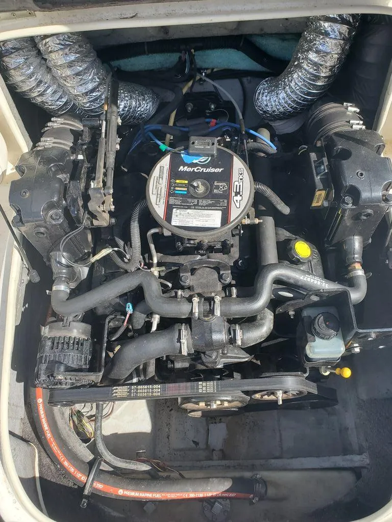 Slide: The Image of Bayliner 185 Bowrider 2008 - 15