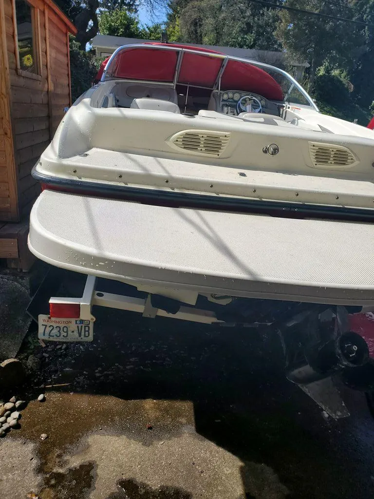 Slide: The Image of Bayliner 185 Bowrider 2008 - 5