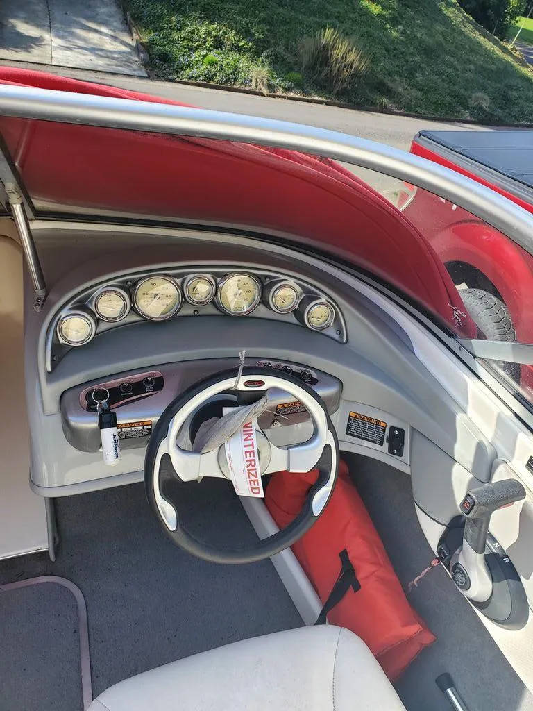 Slide: The Image of Bayliner 185 Bowrider 2008 - 6