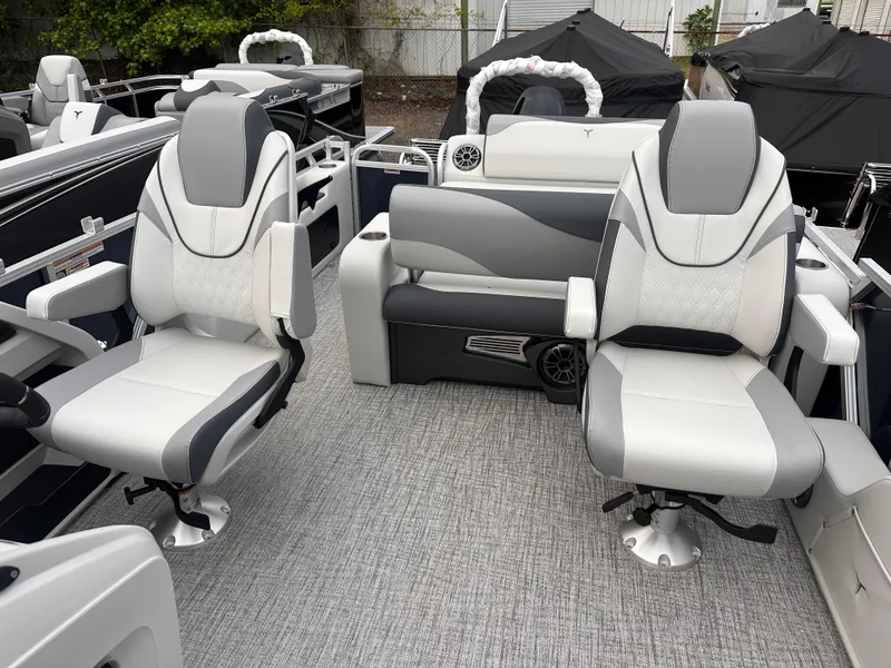 Slide: The Image of 2025 Tahoe Pontoon LTZ Versatile Rear Lounger with luxurious seating and modern design. - 10