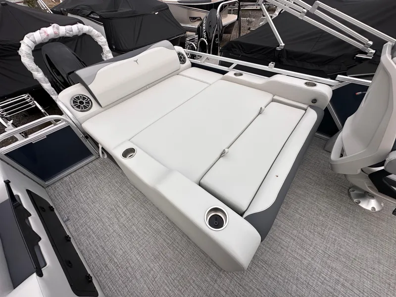 Slide: The Image of 2025 Tahoe Pontoon LTZ Versatile Rear Lounger with spacious seating and modern design. - 6