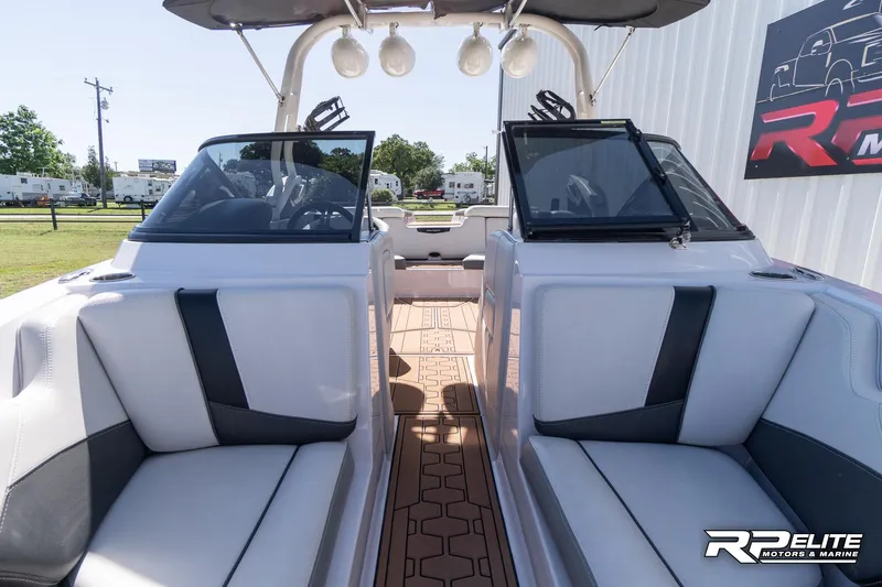 Slide: The Image of Nautique Super Air Nautique 230 2014 - 67