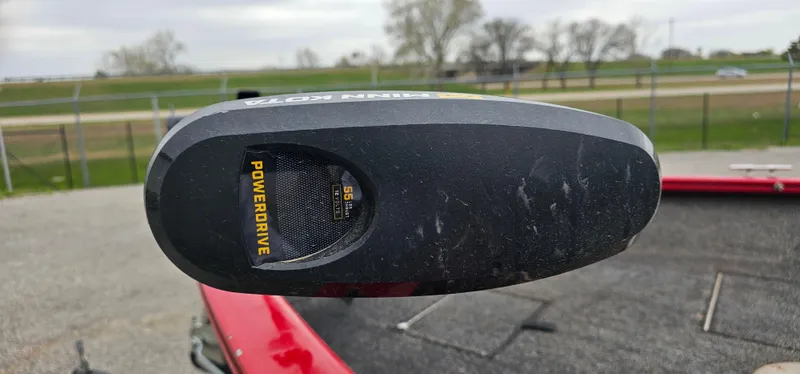 Slide: The Image of Trolling motor on 2014 Tracker PG V16 SC boat, featuring PowerDrive technology. - 6