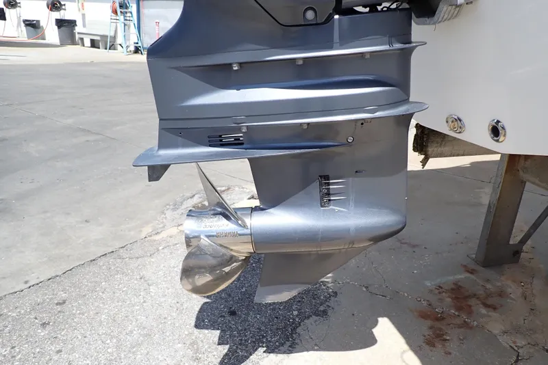 Slide: The Image of NauticStar 223 DC 2021 - 67