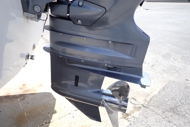 Slide: The Image of NauticStar 223 DC 2021 - 70