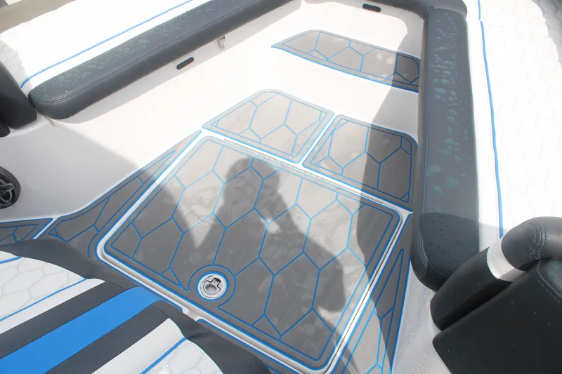 Slide: The Image of Fountain 34 SC 2024 - 62