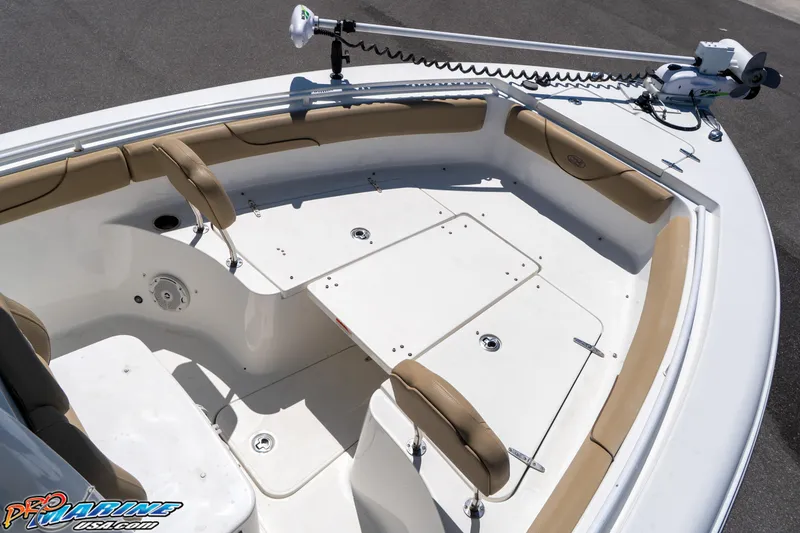 Slide: The Image of 2017 Sea Hunt Gamefish 25 boat interior with seating and fishing equipment. - 27