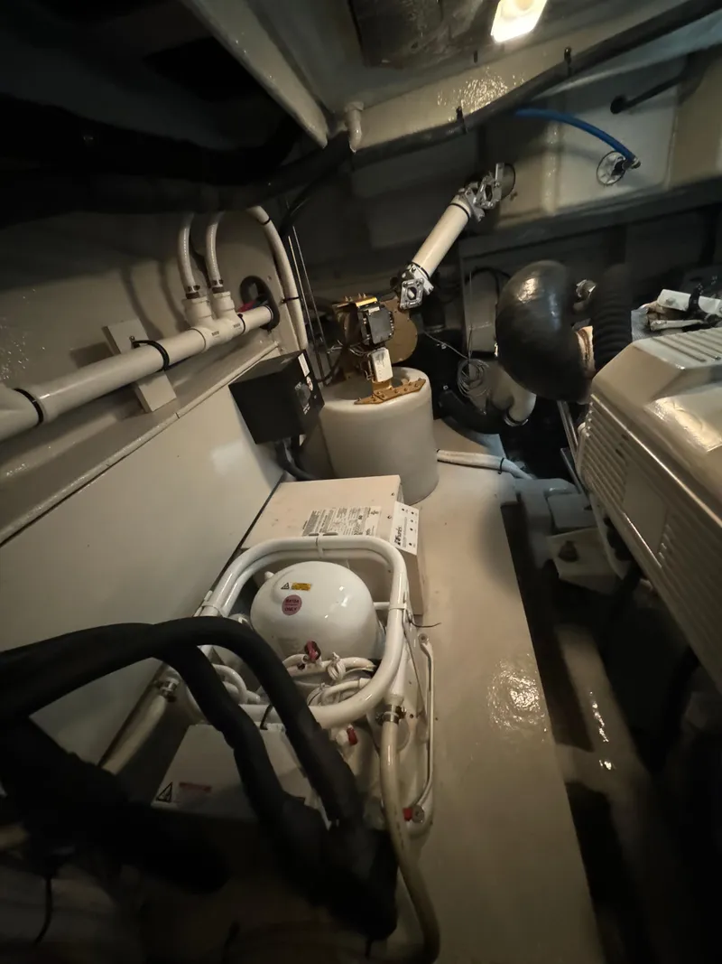 Slide: The Image of Sea Ray 510 Sundancer 2016 - 131