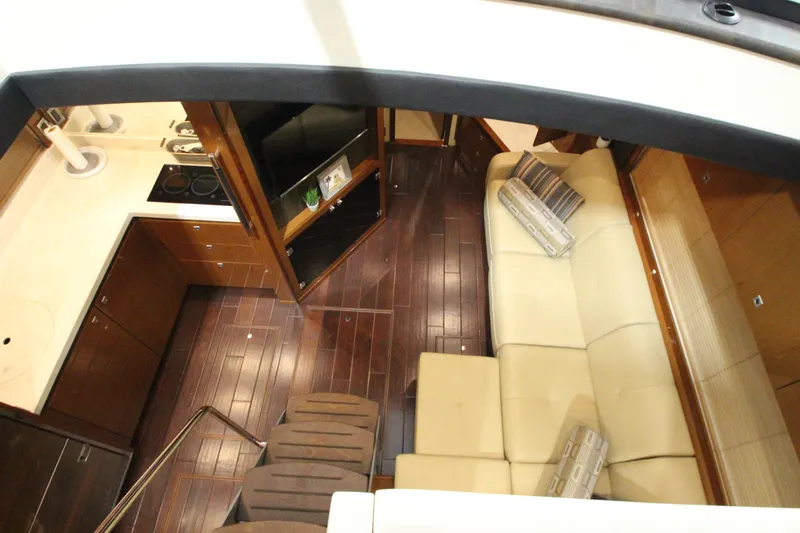 Slide: The Image of Sea Ray 510 Sundancer 2016 - 54