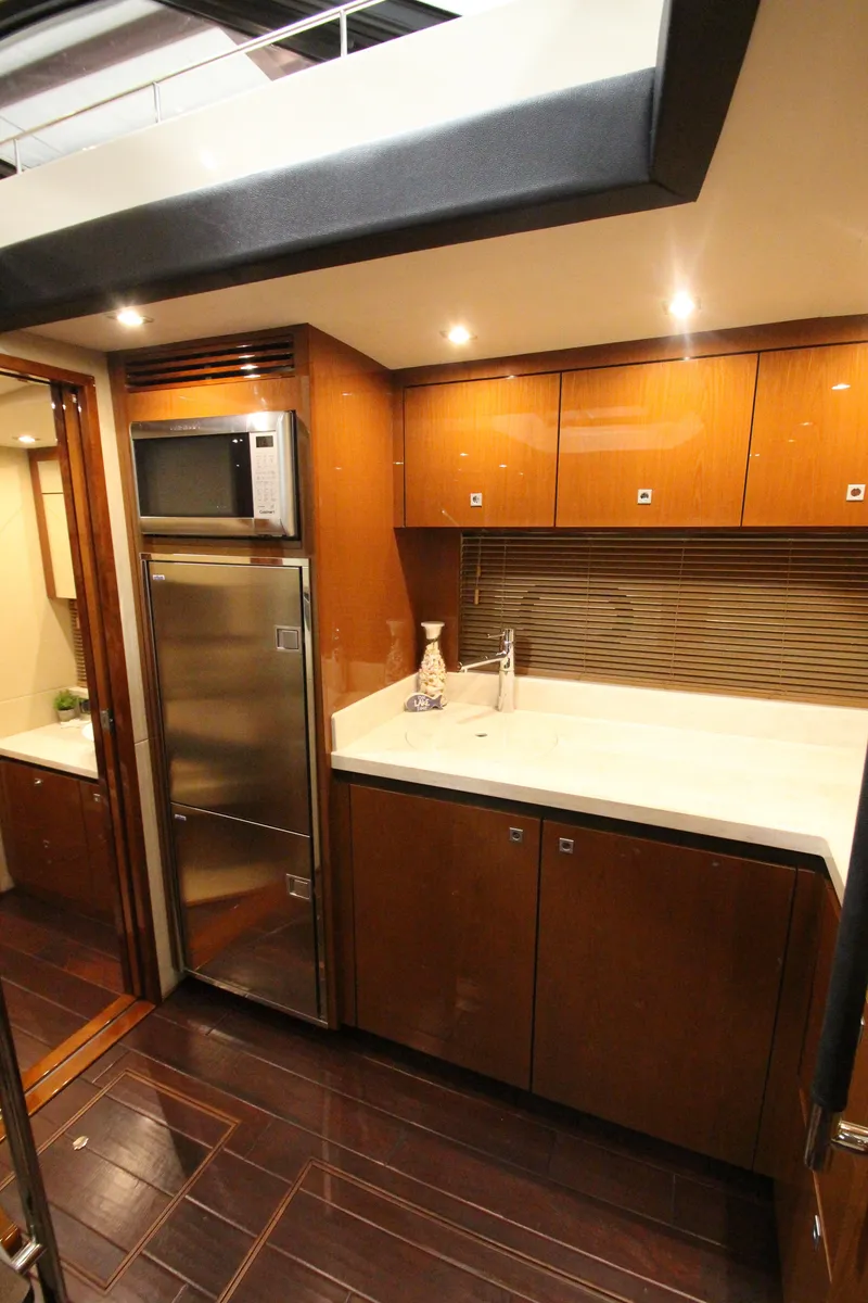 Slide: The Image of Sea Ray 510 Sundancer 2016 - 63