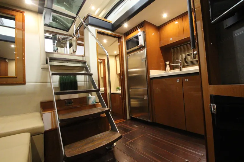 Slide: The Image of Sea Ray 510 Sundancer 2016 - 65