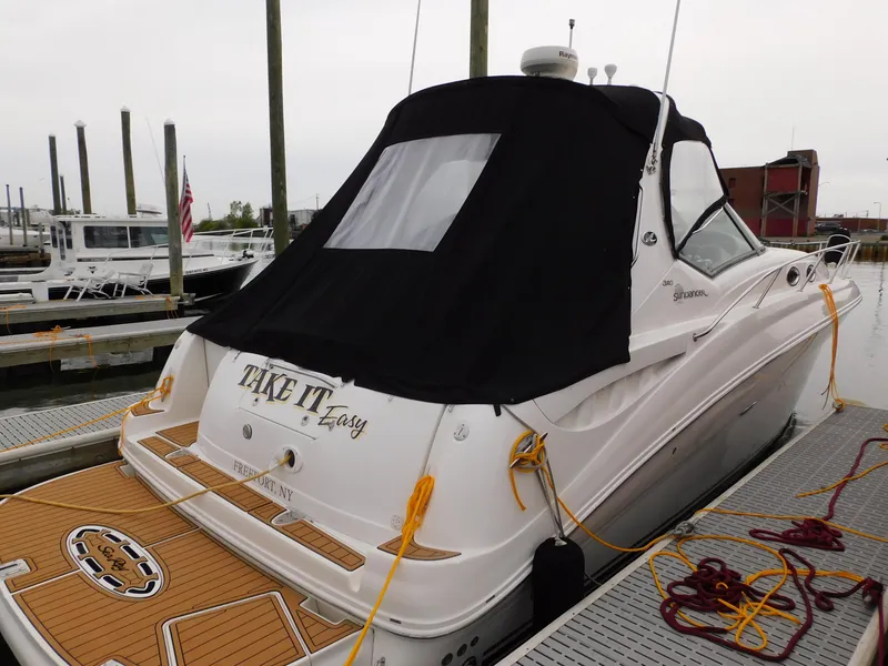 Slide: The Image of Sea Ray Sundancer 320 2006 - 10