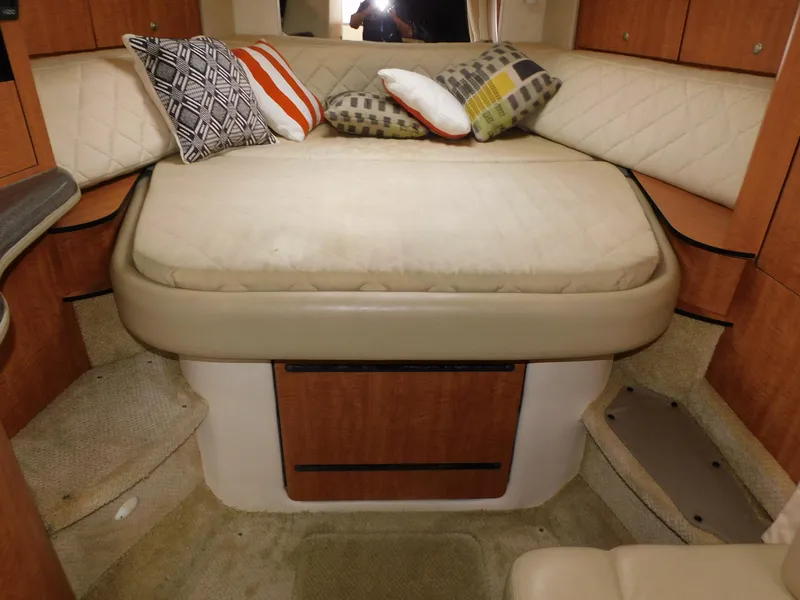 Slide: The Image of Sea Ray Sundancer 320 2006 - 32