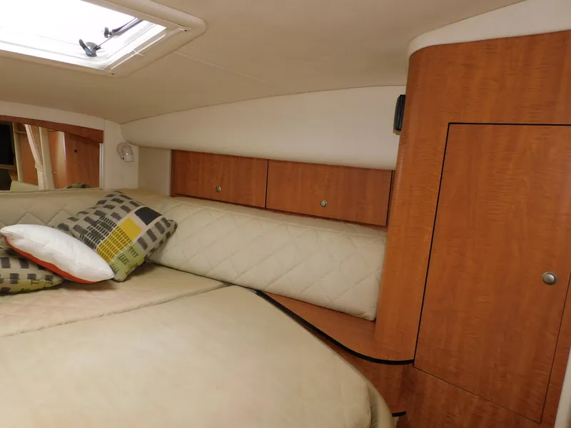 Slide: The Image of Sea Ray Sundancer 320 2006 - 34