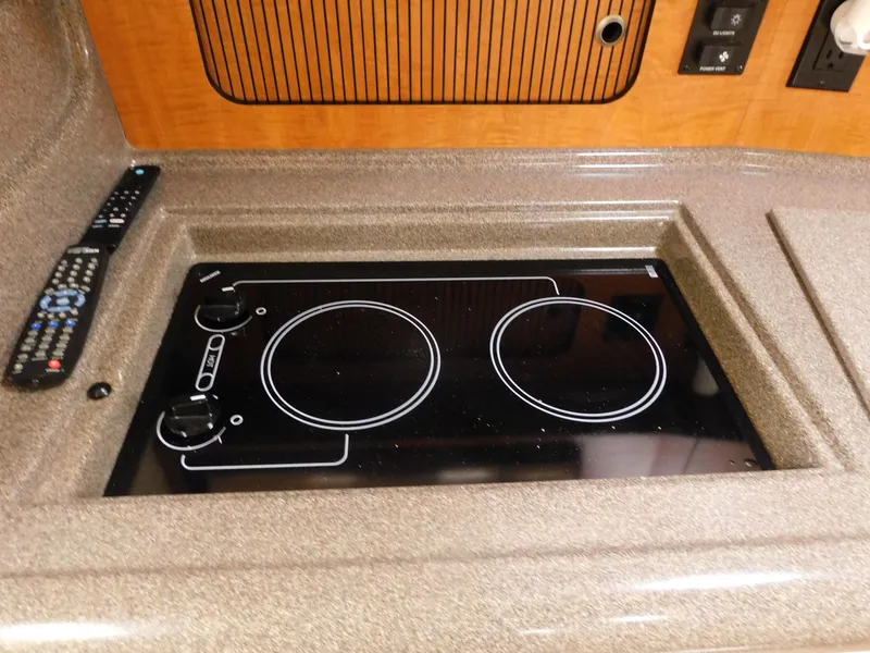 Slide: The Image of Sea Ray Sundancer 320 2006 - 41