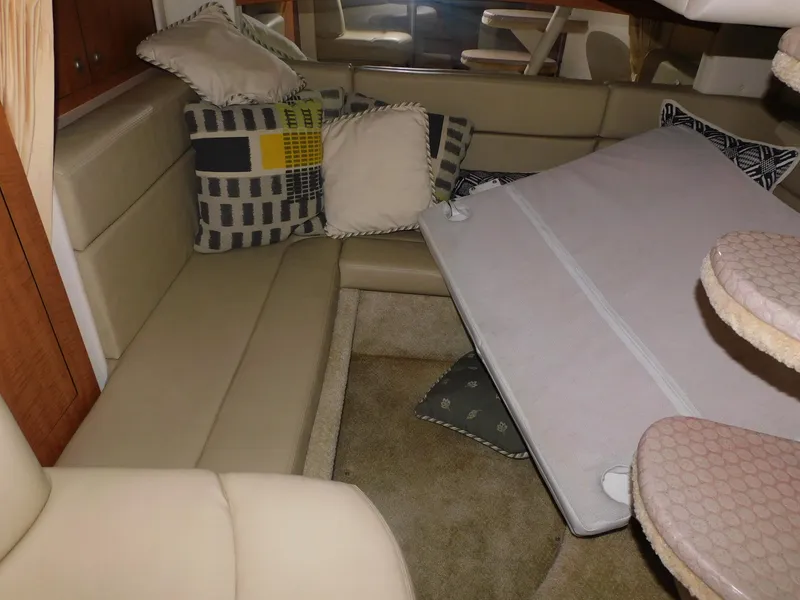 Slide: The Image of Sea Ray Sundancer 320 2006 - 44