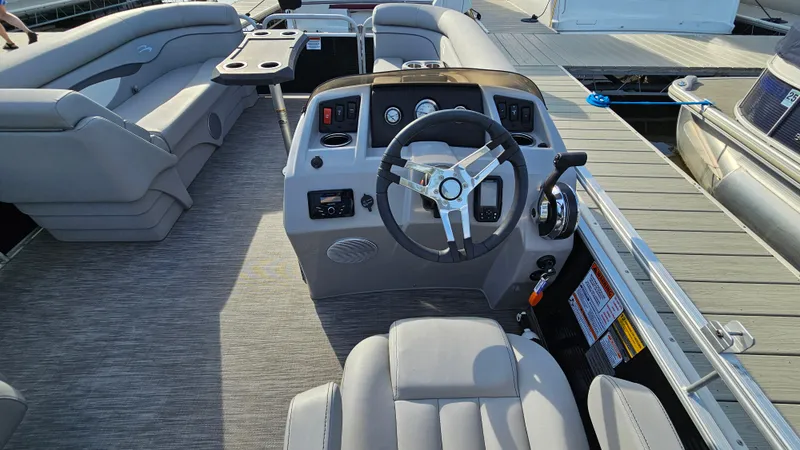 Slide: The Image of Bennington SV 22 Quad Bench 2021 - 10