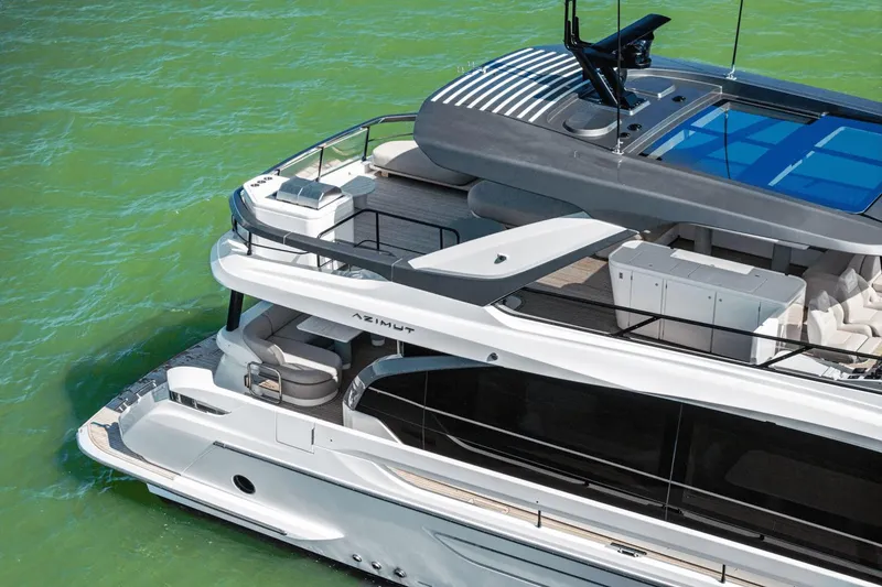 Slide: The Image of Luxurious interior of 2026 Azimut Fly 72 yacht with modern kitchen and ocean view. - 10