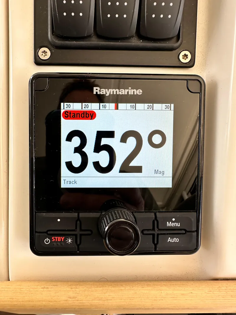 Slide: The Image of Beneteau Swift Trawler 35 2022 - 53