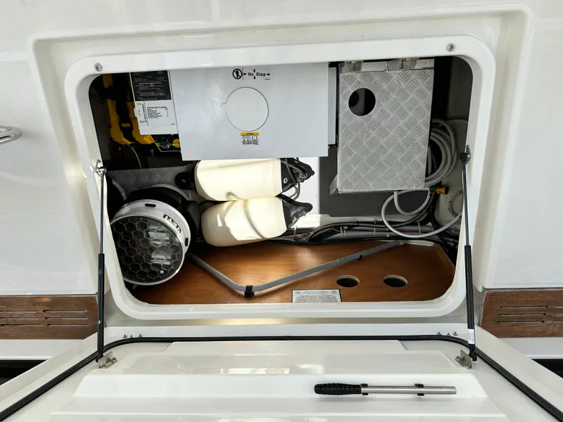 Slide: The Image of Beneteau Swift Trawler 35 2022 - 62