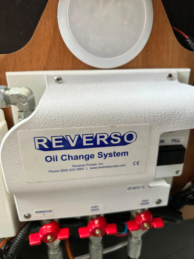 Slide: The Image of Beneteau Swift Trawler 35 2022 - 64