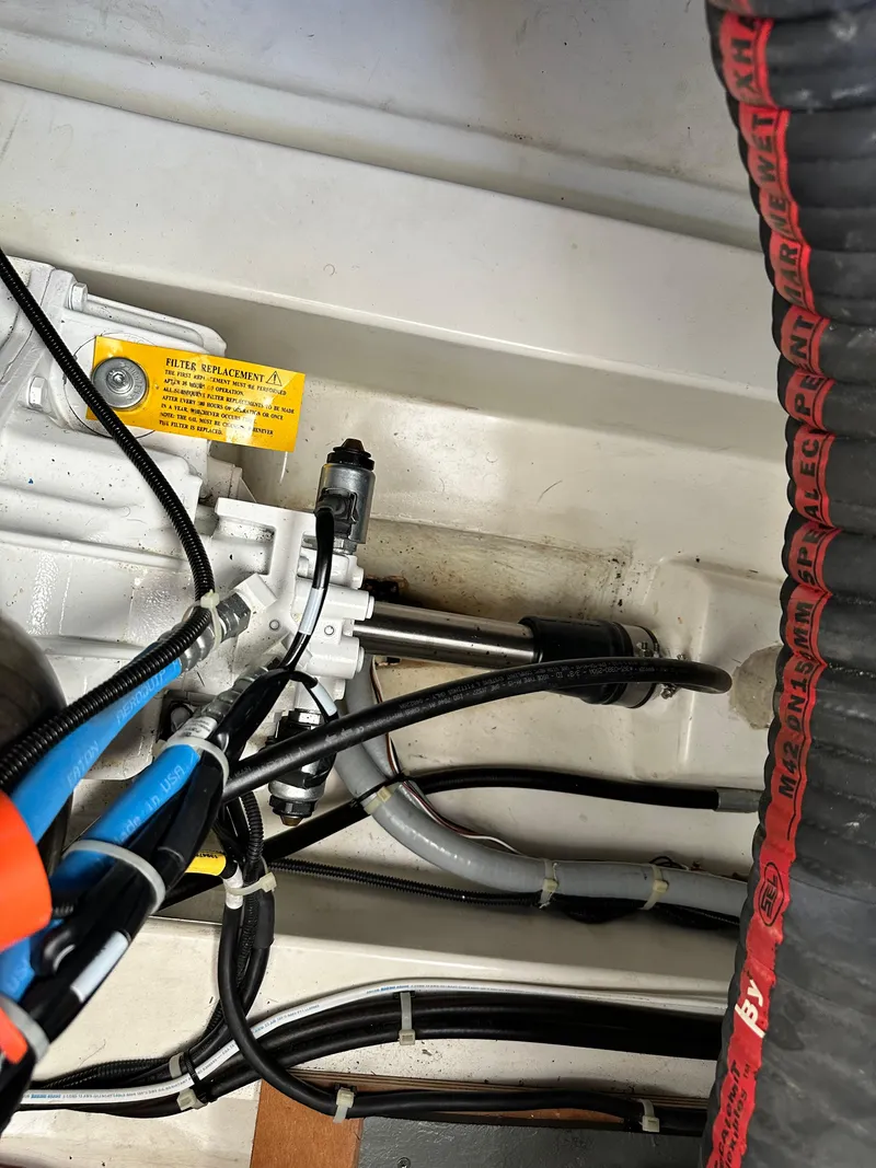 Slide: The Image of Beneteau Swift Trawler 35 2022 - 67