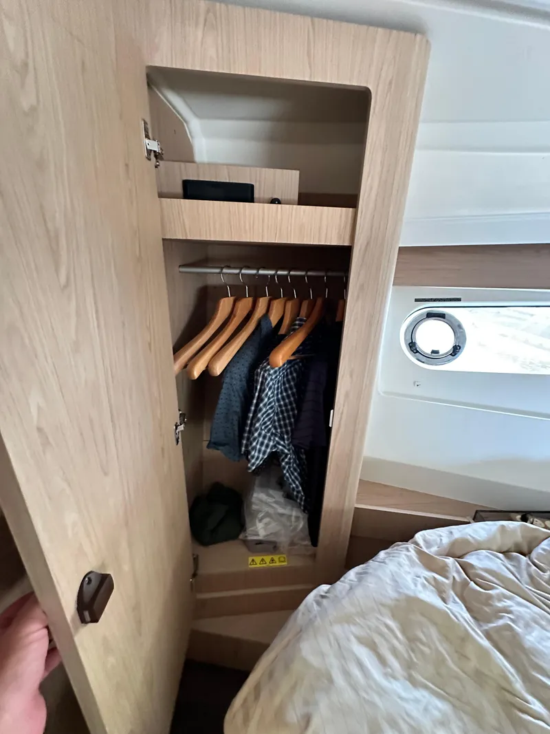 Slide: The Image of Beneteau Swift Trawler 35 2022 - 75