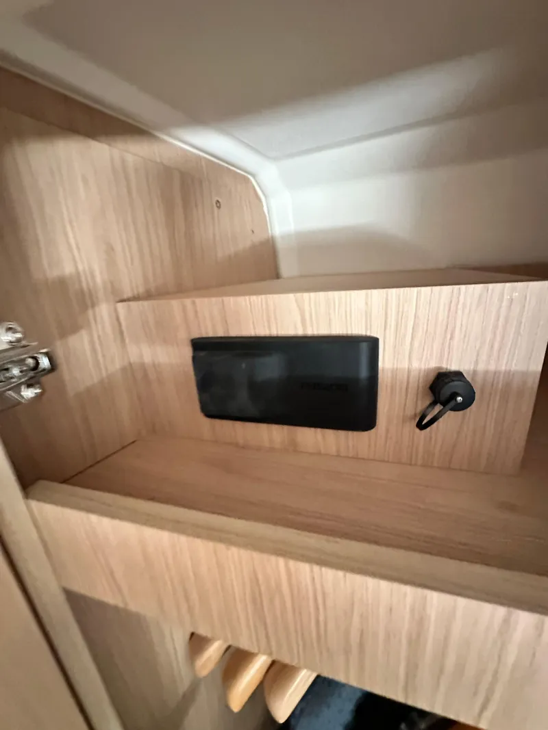 Slide: The Image of Beneteau Swift Trawler 35 2022 - 76