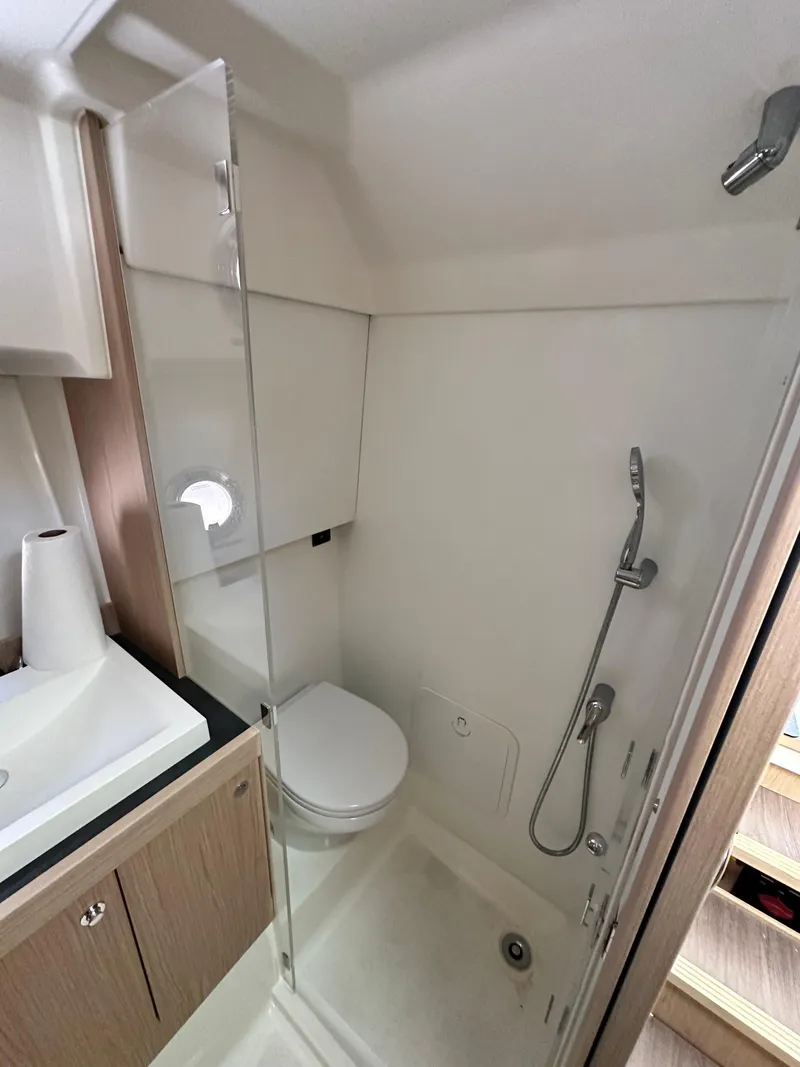 Slide: The Image of Beneteau Swift Trawler 35 2022 - 79