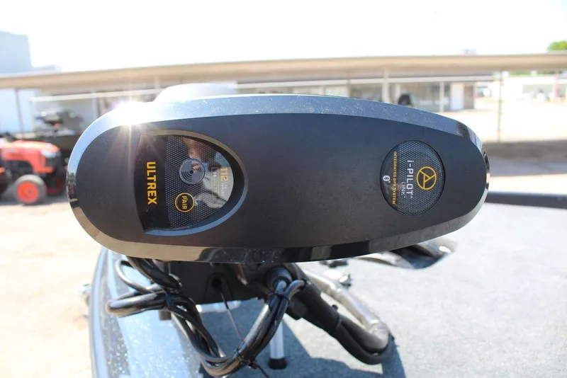 Slide: The Image of Trolling motor on 2020 Skeeter FXR21 Apex boat, featuring Ultrex i-Pilot technology. - 7