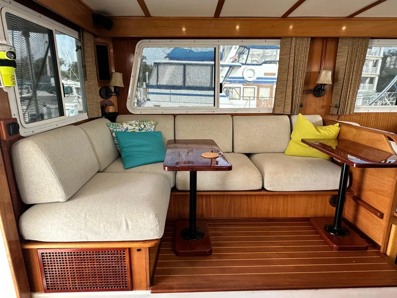 Slide: The Image of Interior of 2005 Great Harbour N37 yacht with cozy seating and colorful cushions. - 38