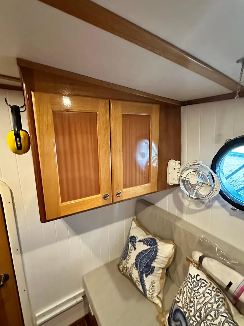 Slide: The Image of Great Harbour N37 2005 - 61