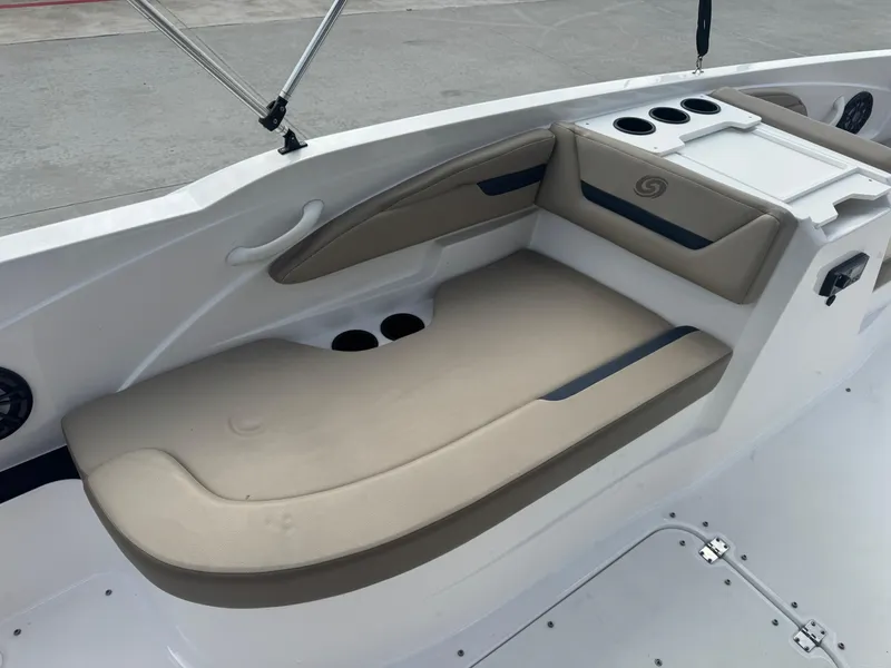 Slide: The Image of Hurricane SS205 OB 2021 - 11