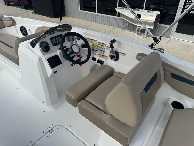 Slide: The Image of Hurricane SS205 OB 2021 - 12