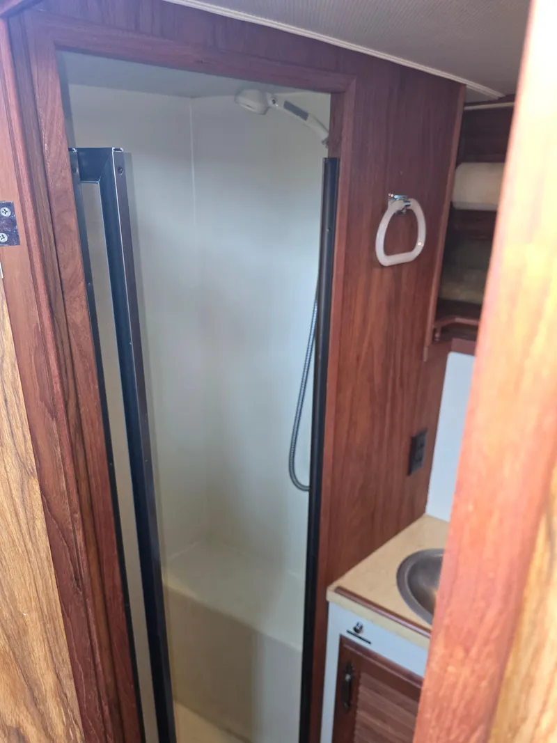 Slide: The Image of Tollycraft Sedan Convertible 1981 - 18