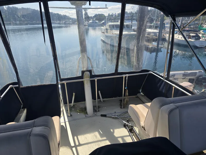 Slide: The Image of Tollycraft Sedan Convertible 1981 - 5