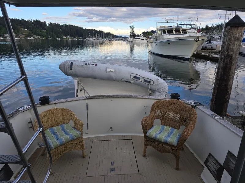 Slide: The Image of Tollycraft Sedan Convertible 1981 - 9