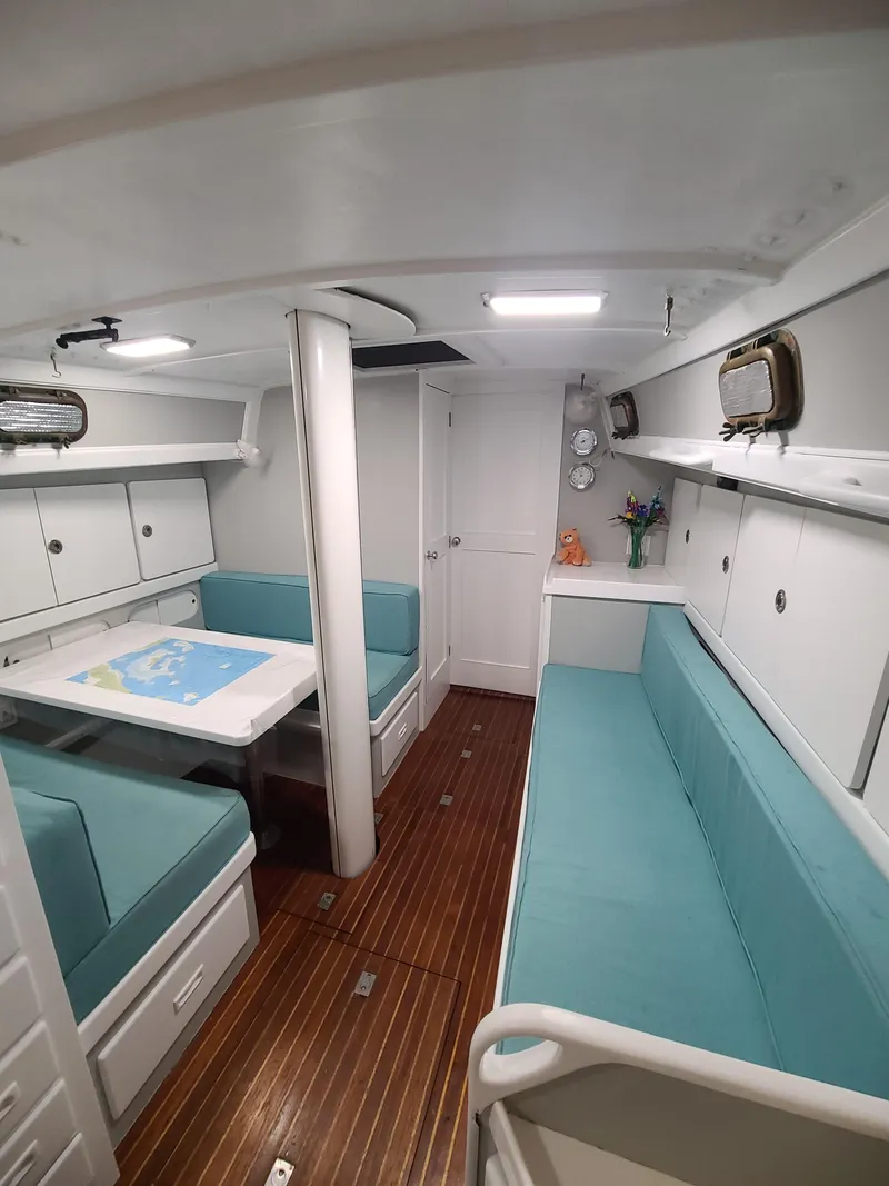 Slide: The Image of Kelly 44 1981 - 53