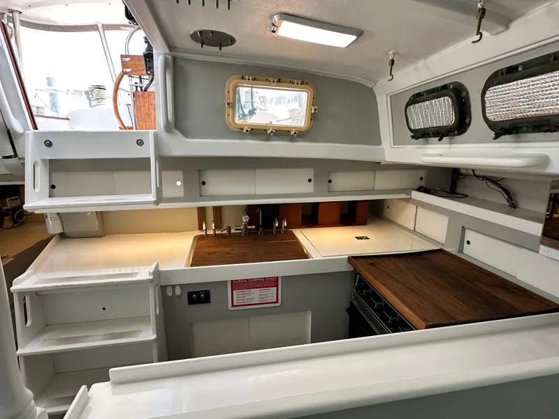 Slide: The Image of Kelly 44 1981 - 58