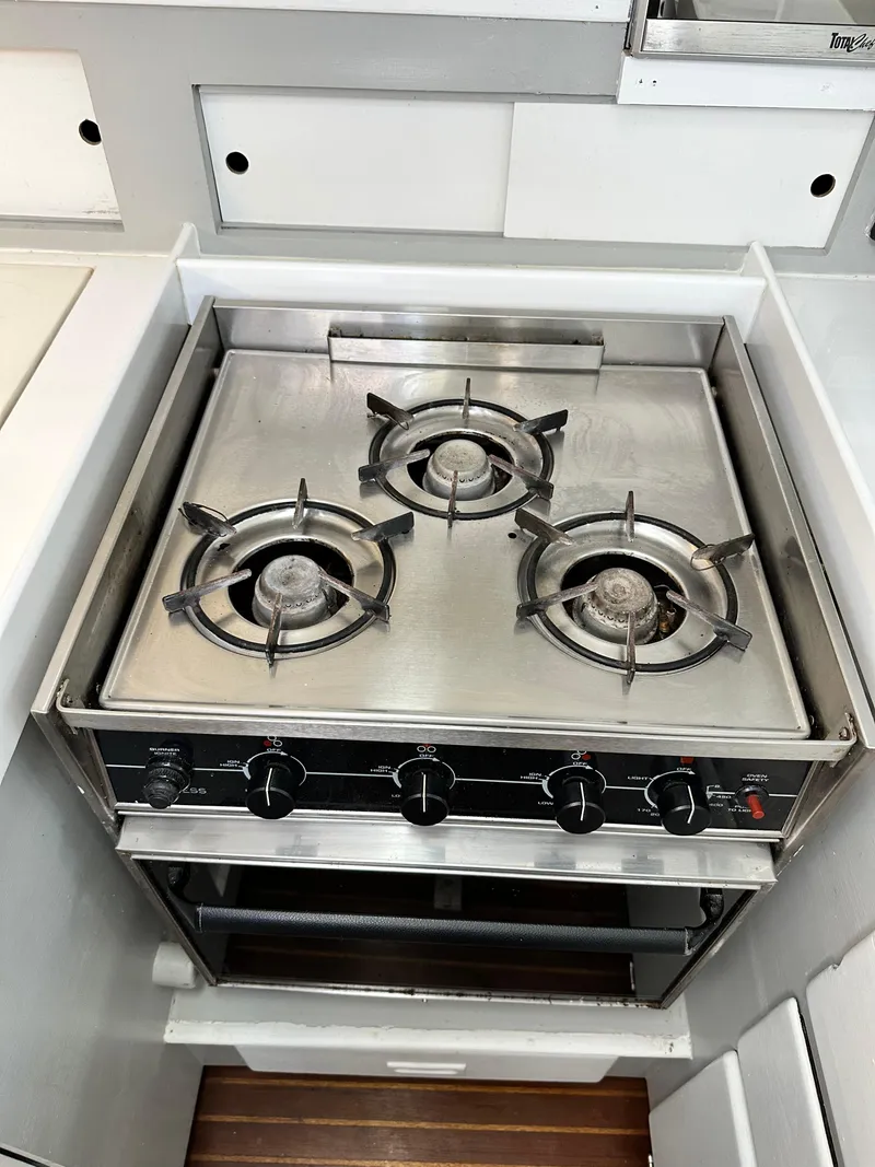 Slide: The Image of Kelly 44 1981 - 79