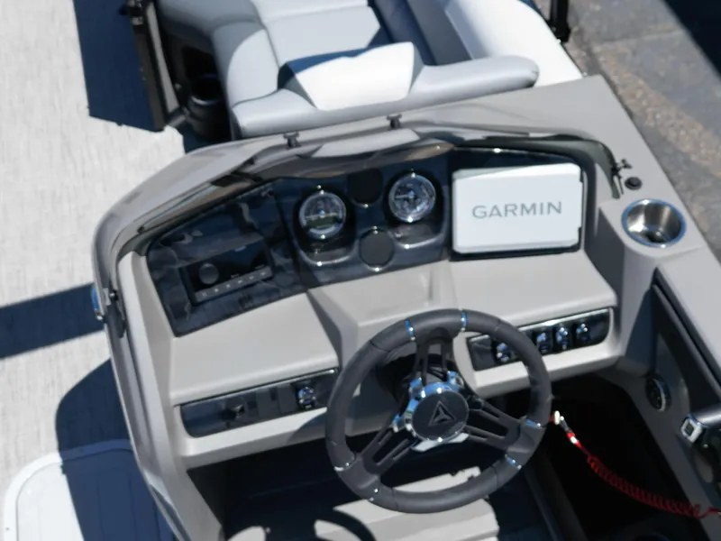 Slide: The Image of Tahoe LTZ QL23T DX 2025 - 22