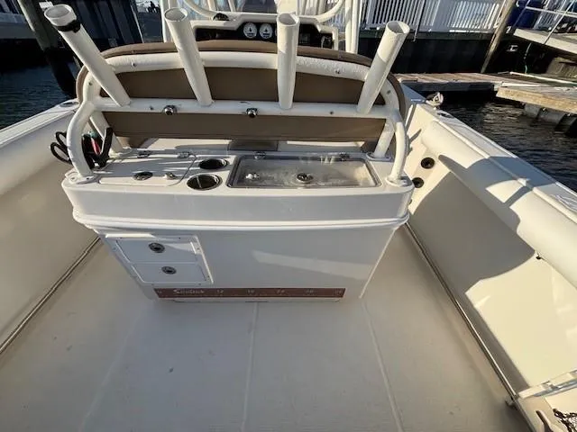 Slide: The Image of Sailfish 270 CC 2014 - 12