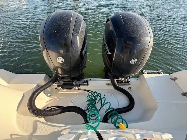 Slide: The Image of Sailfish 270 CC 2014 - 17