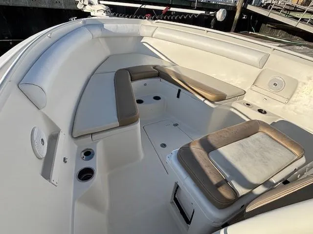 Slide: The Image of Sailfish 270 CC 2014 - 6